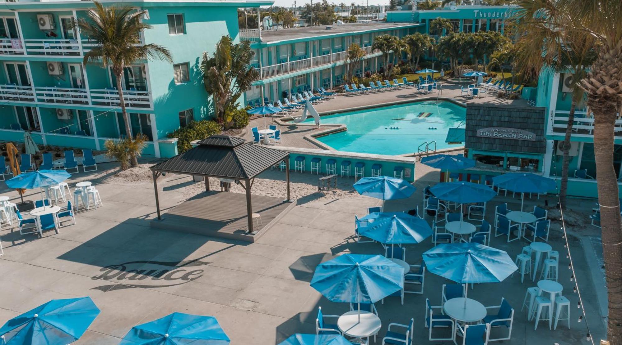 Thunderbird Beach Resort Treasure Island Zewnętrze zdjęcie